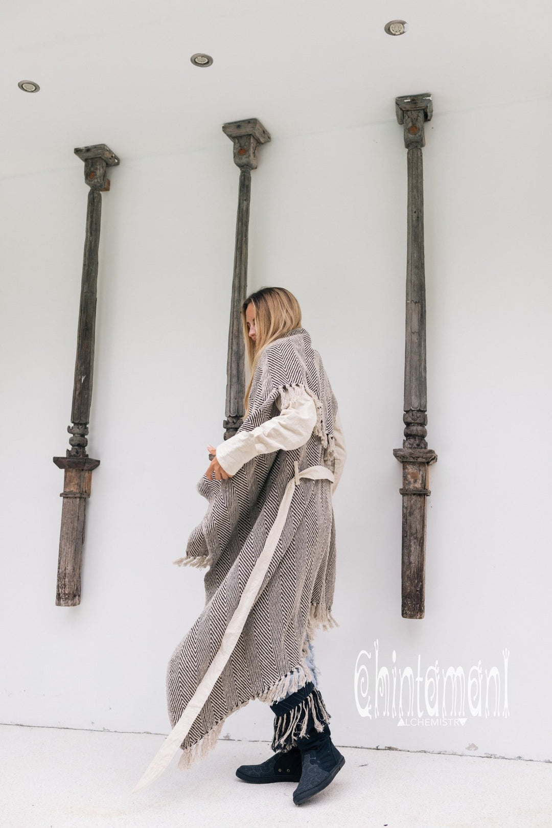 Blanket Coat for Women ∆ One Size Boho Cardigan Duster / Black & White - ChintamaniAlchemi