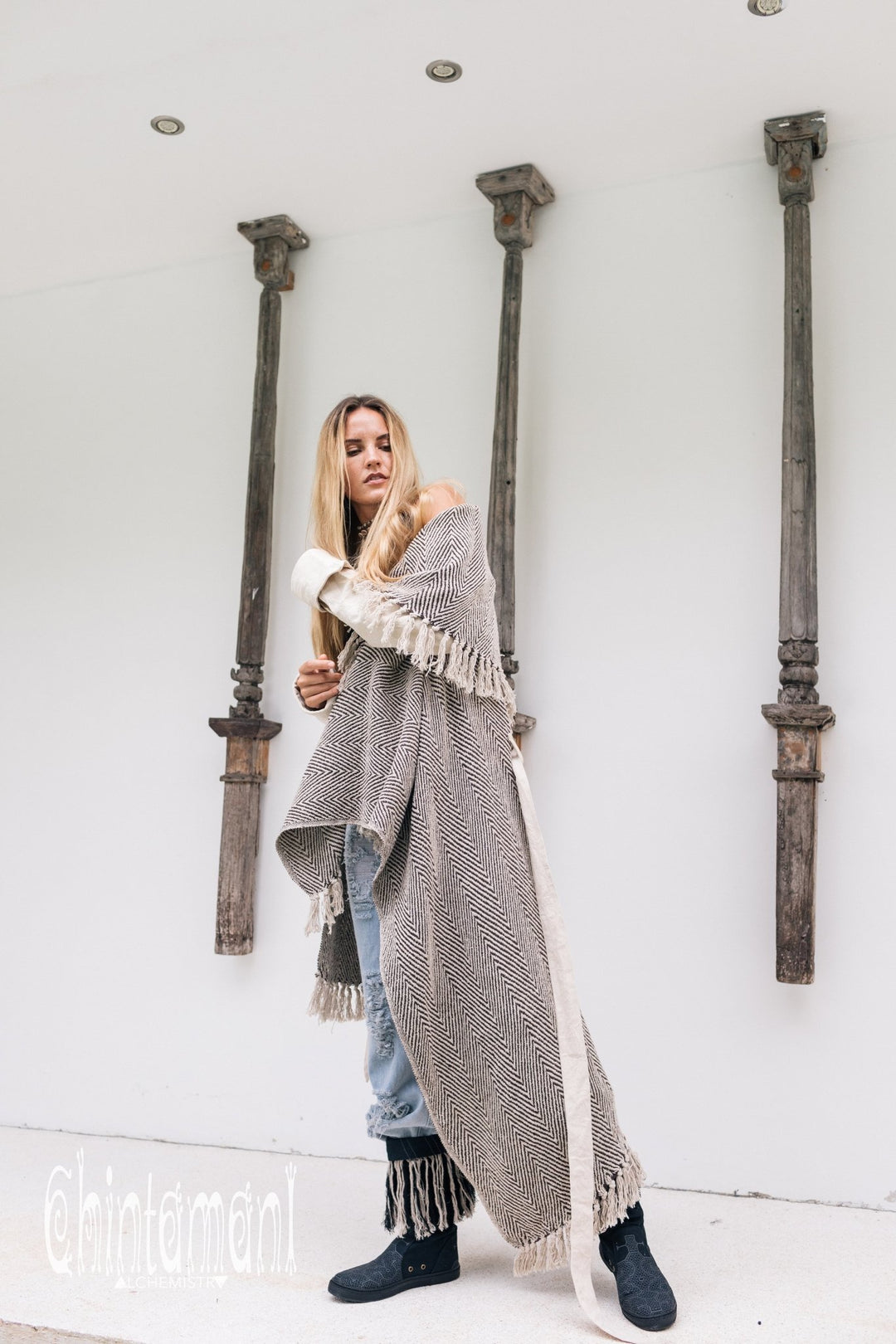 Blanket Coat for Women ∆ One Size Boho Cardigan Duster / Black & White - ChintamaniAlchemi