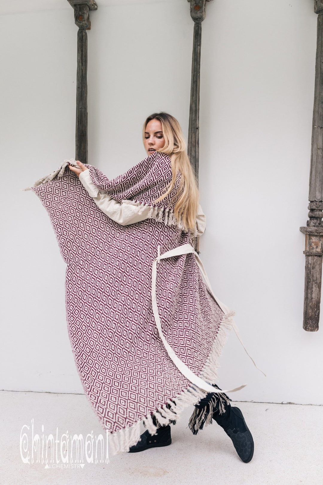 Blanket Coat for Women ∆ One Size Boho Cardigan Duster / Red & White - ChintamaniAlchemi