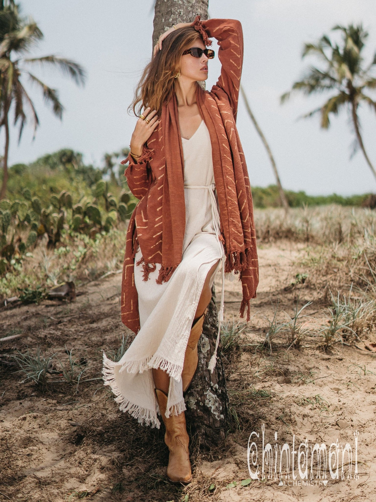 Blanket Sleeves Shawl with Block Print / Rust - ChintamaniAlchemi