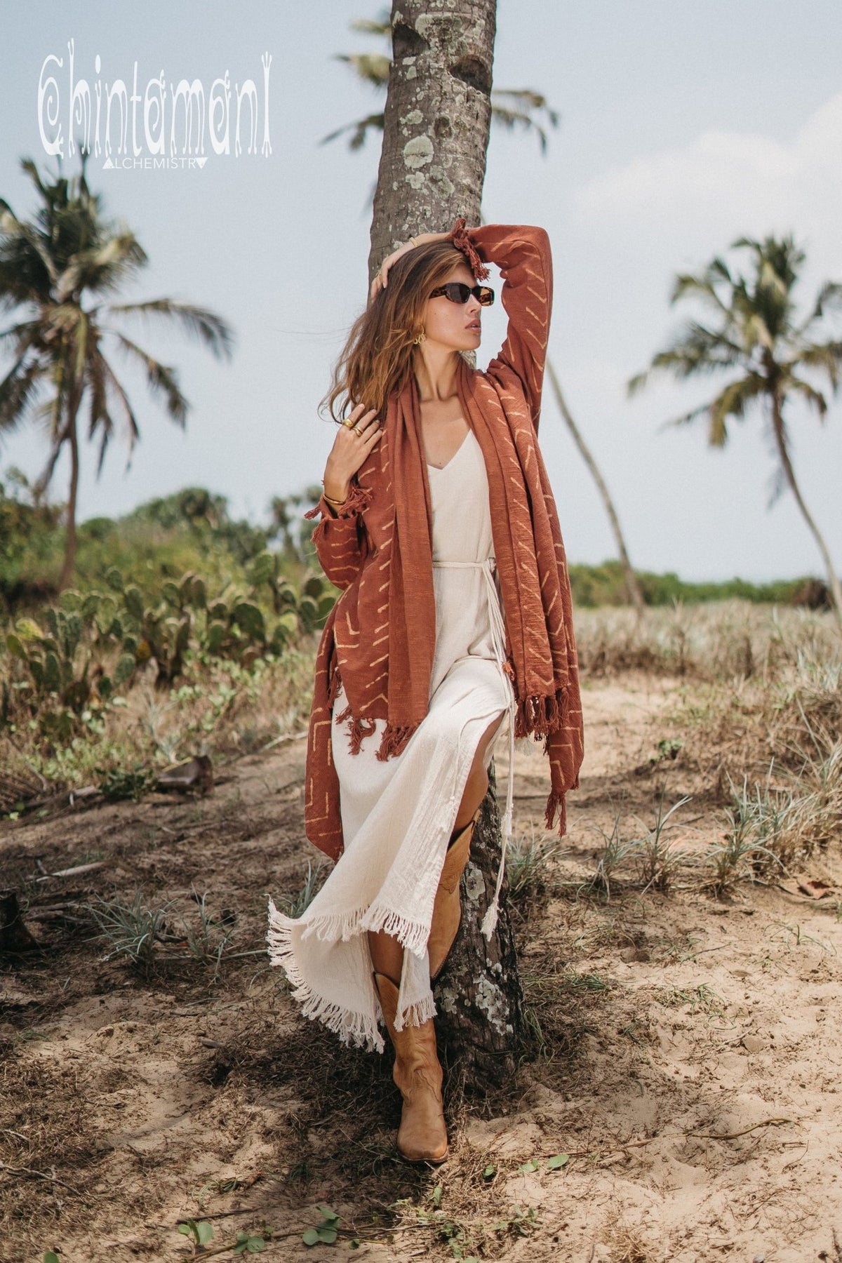 Blanket Sleeves Shawl with Block Print / Rust - ChintamaniAlchemi