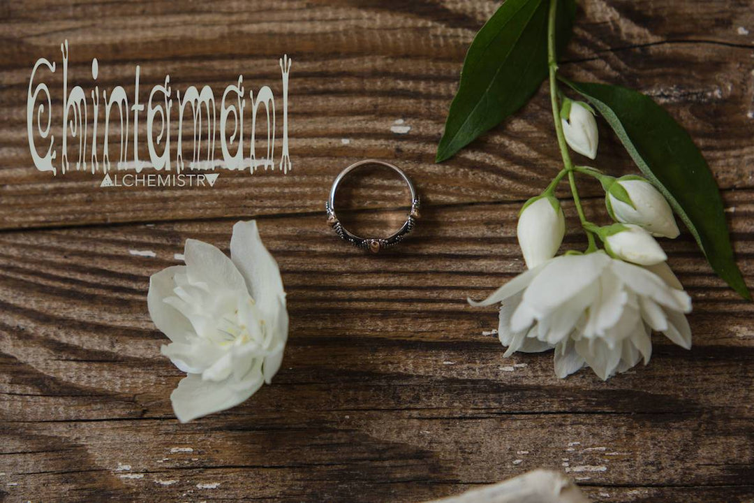 Chintamani Tribal Ring of Sterling Silver 925 & 20K Gold / Mixed Metal Textured Ring / HUAYRURO - ChintamaniAlchemi