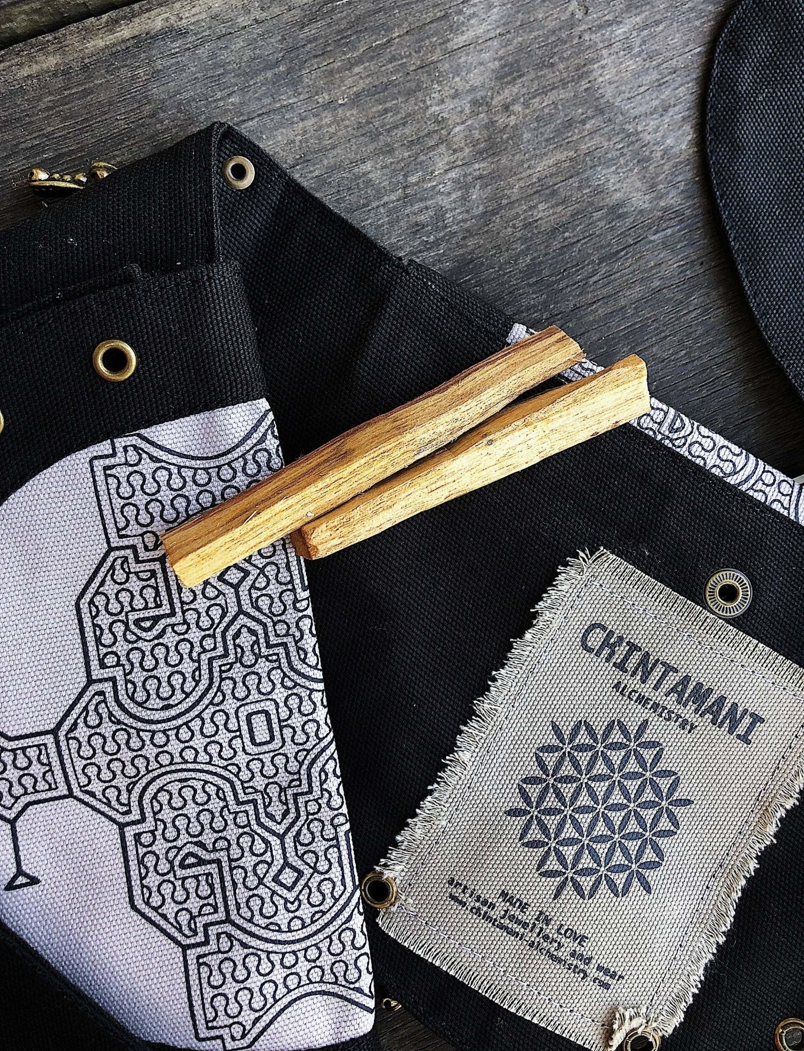 Cotton Canvas Vegan Pocket Belt Waist Bag / Shipibo Print / Dark