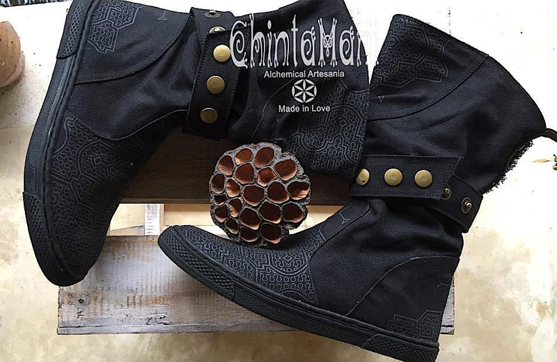 Cotton Canvas Vegan Boots / High Shoes with Shipibo Print / Unisex Black - ChintamaniAlchemi