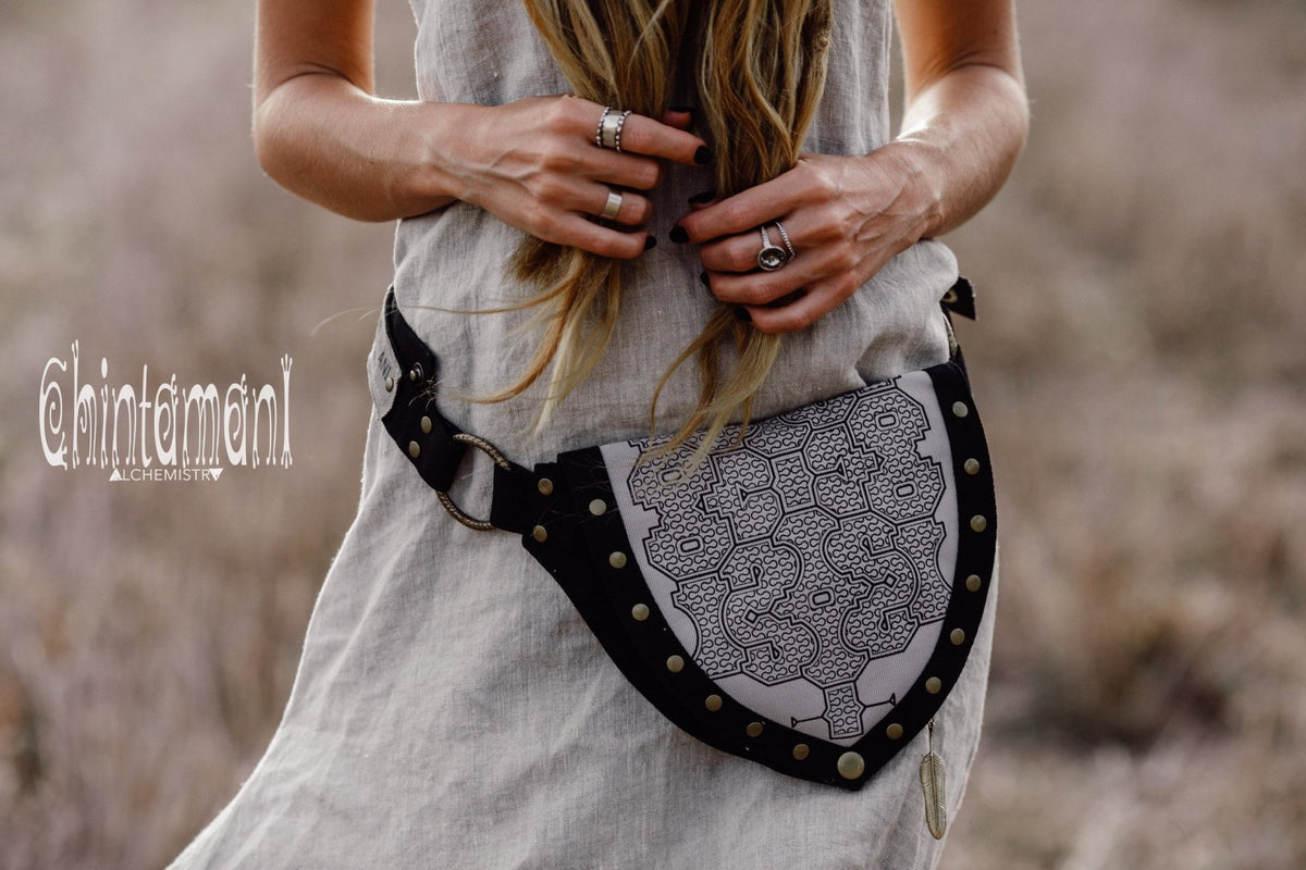 Cotton Canvas Vegan Pocket Belt Waist Bag / Shipibo Print / Black &amp; Grey - ChintamaniAlchemi