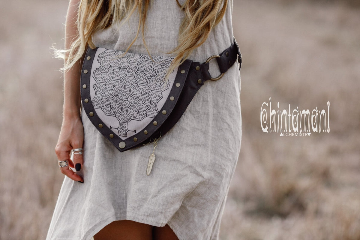 Cotton Canvas Vegan Pocket Belt Waist Bag / Shipibo Print / Grey - ChintamaniAlchemi