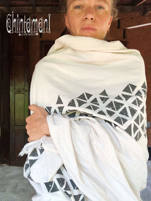 Long Boho Cotton Wrap Shawl / Autumn Scarf for Women / Atua White & Black - ChintamaniAlchemi
