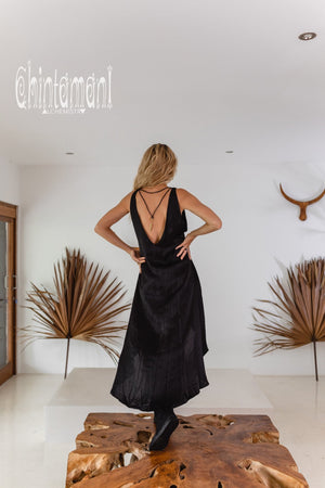 Maxi Dress with Open Back / Black - ChintamaniAlchemi