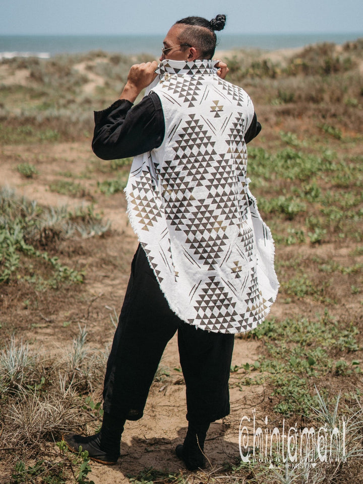 Mens Vest Jacket / Black & White - ChintamaniAlchemi