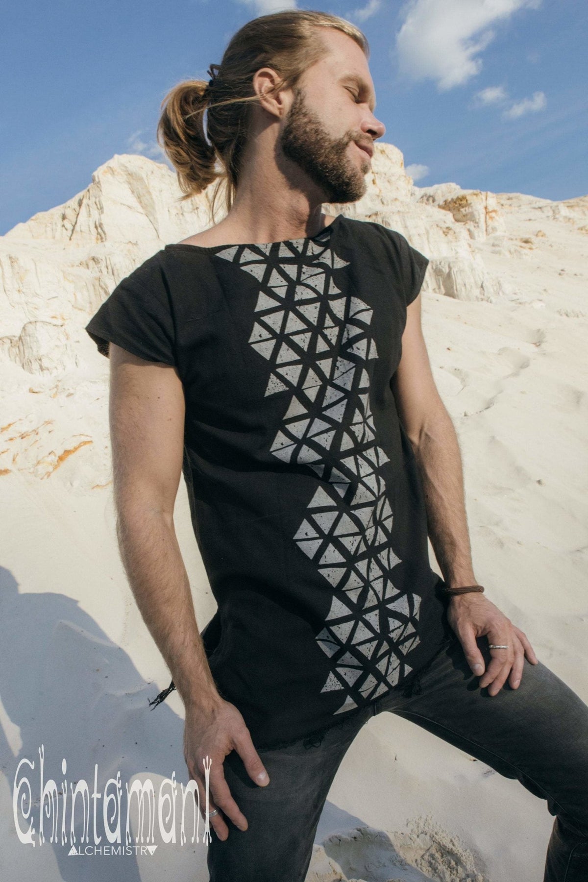 Raw Cotton Vegan Men T-shirt with Geometric Screen Print / Black - ChintamaniAlchemi