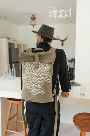 Rolltop Canvas Backpack Unisex / Olive - ChintamaniAlchemi