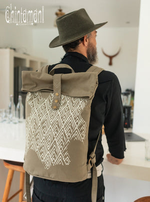 Rolltop Canvas Backpack Unisex / Olive - ChintamaniAlchemi