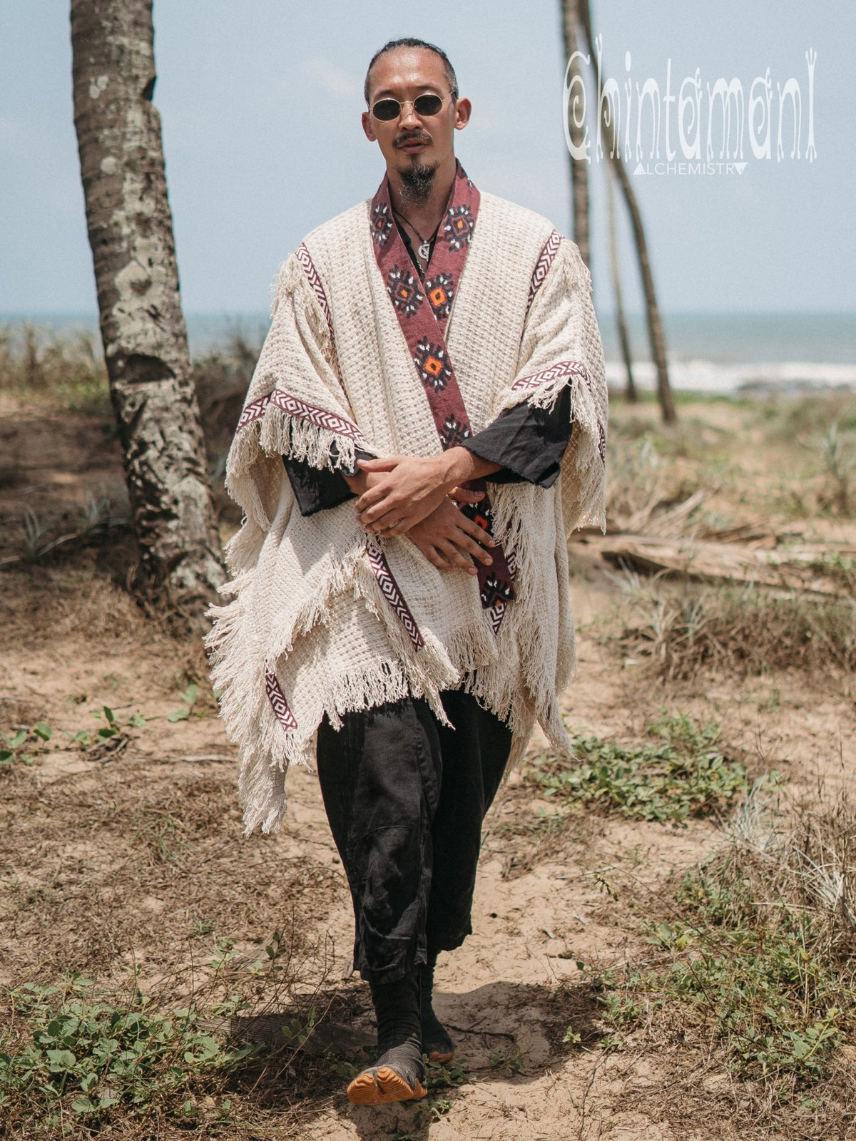 Short Berber Poncho for Men / Hemp - ChintamaniAlchemi