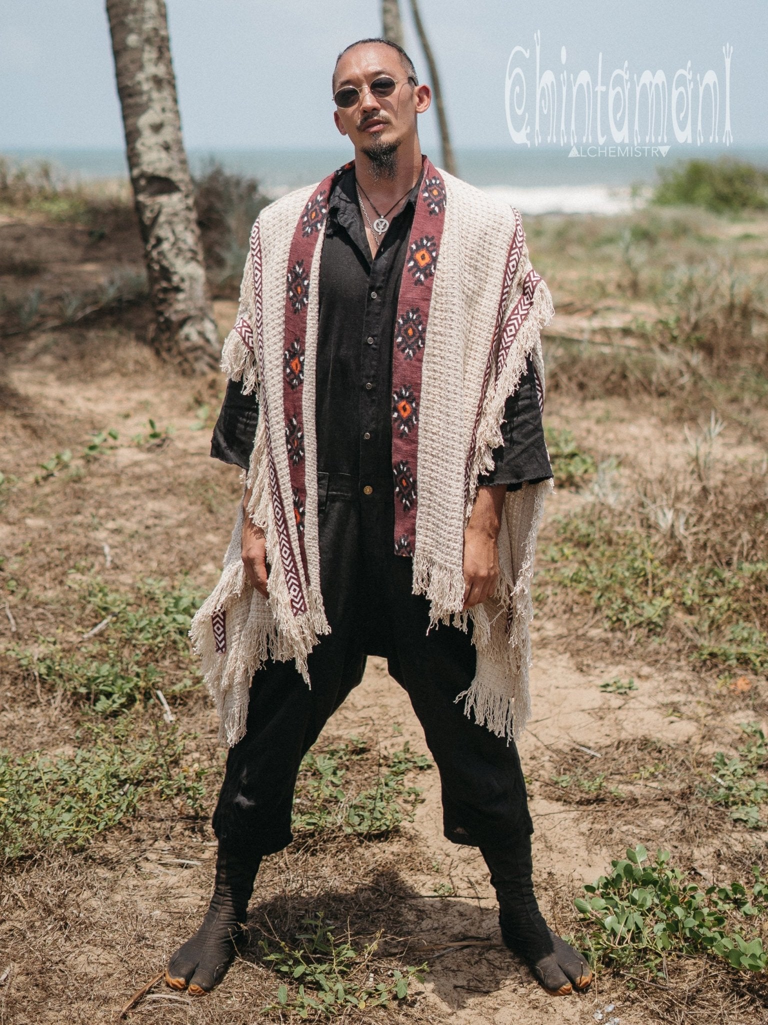 Short Berber Poncho for Men / Hemp - ChintamaniAlchemi