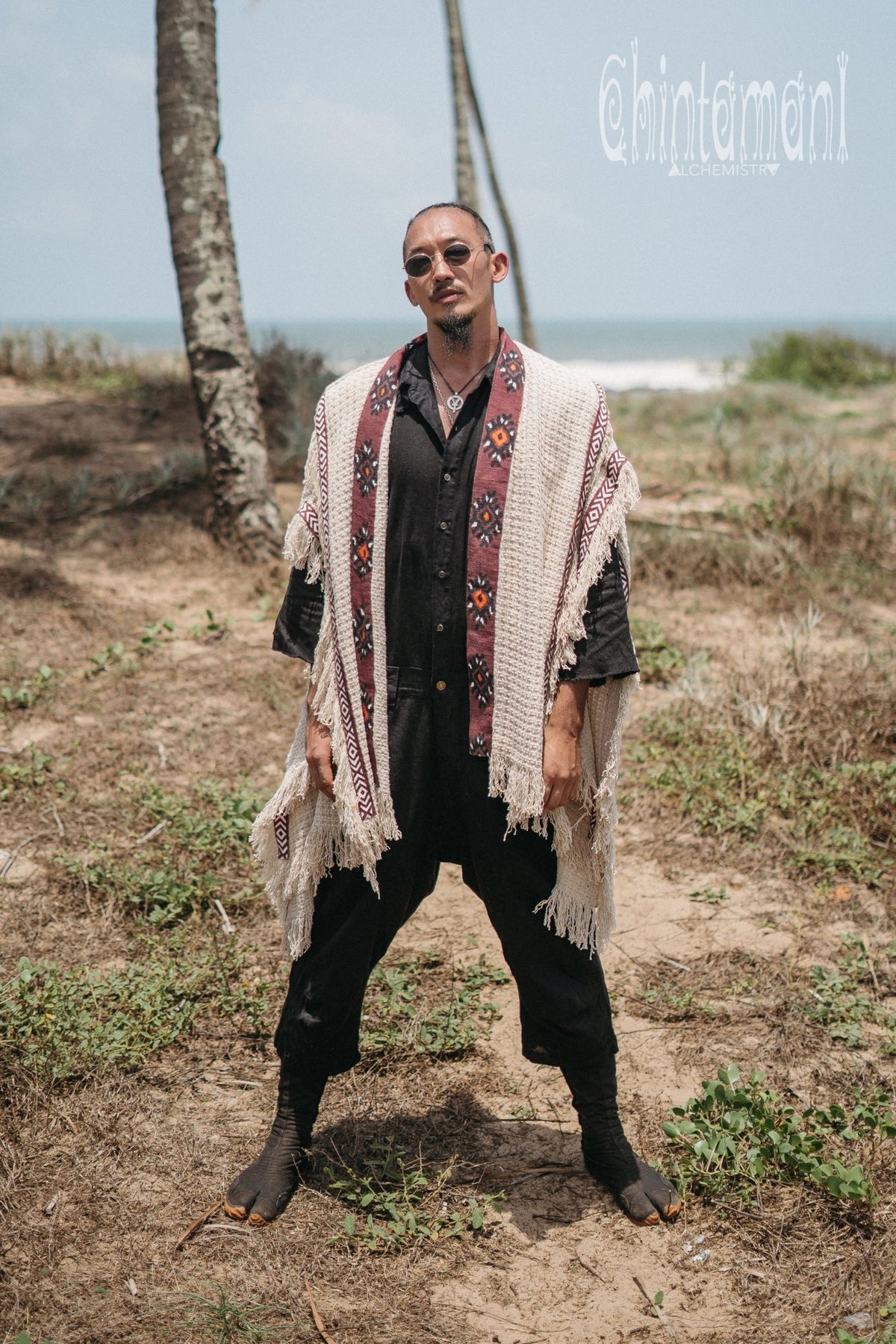 Short Berber Poncho for Men / Hemp - ChintamaniAlchemi