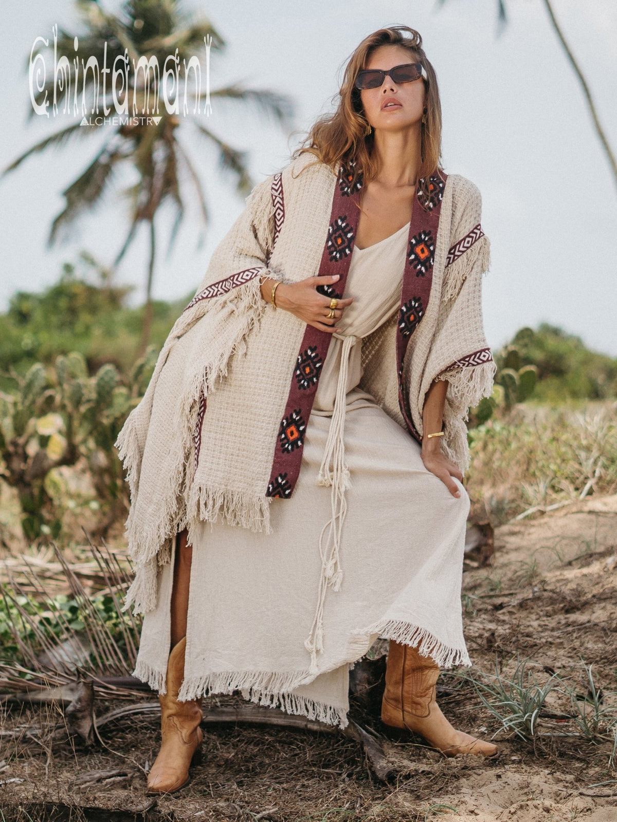 Short Berber Poncho for Women / Hemp - ChintamaniAlchemi