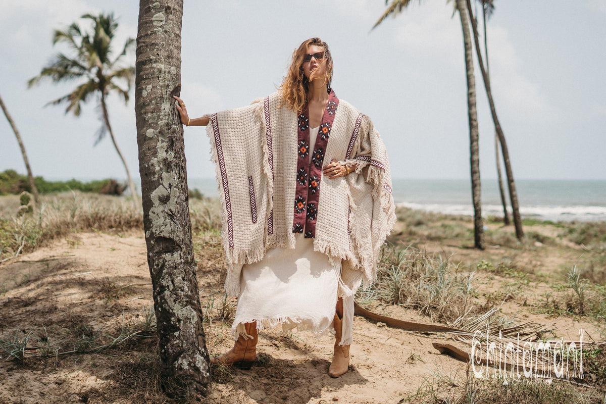 Short Berber Poncho for Women / Hemp - ChintamaniAlchemi