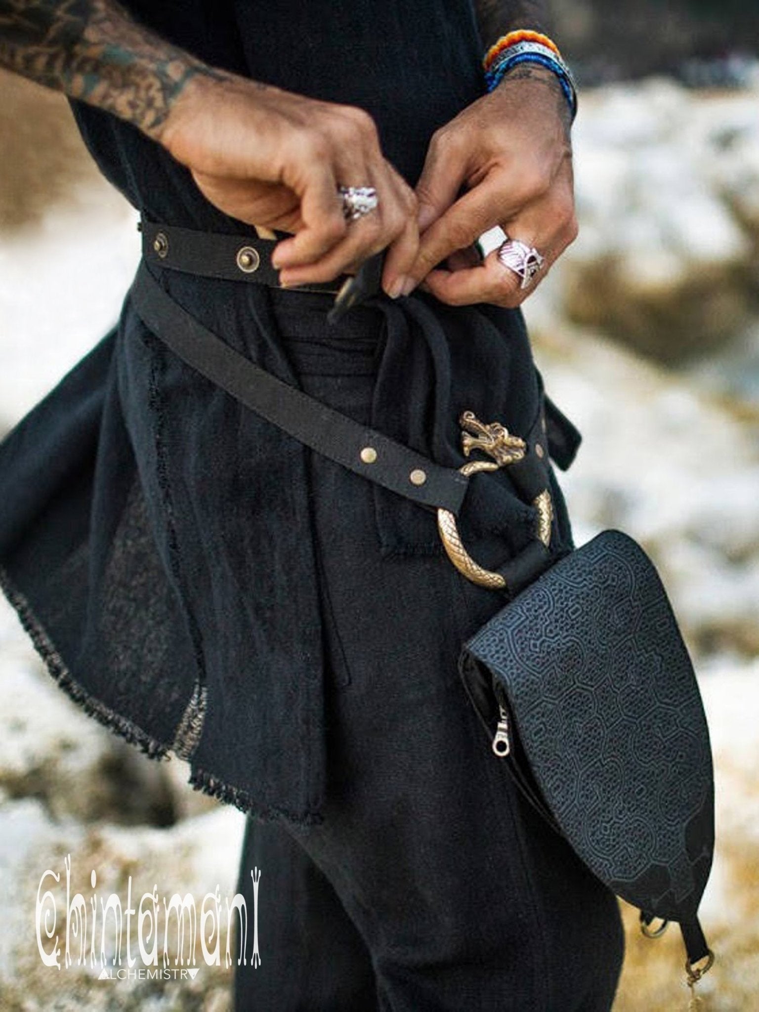 Transformer Crossbody Waist Bag / Dragon Belt with Pouches / Shipibo Print / Chakruna Black - ChintamaniAlchemi