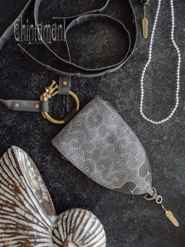 Transformer Crossbody Waist Bag / Dragon Belt with Pouches / Shipibo Print / Chakruna Dark Grey - ChintamaniAlchemi