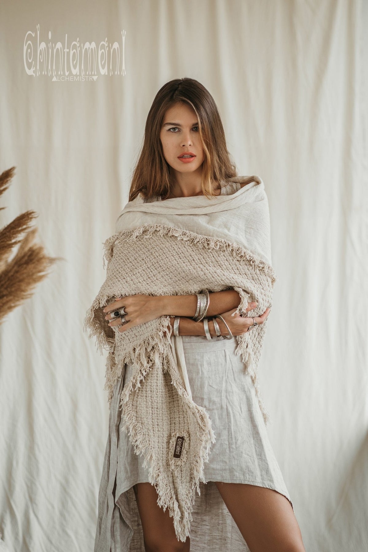 Triangle Cotton Scarf / Off White - ChintamaniAlchemi