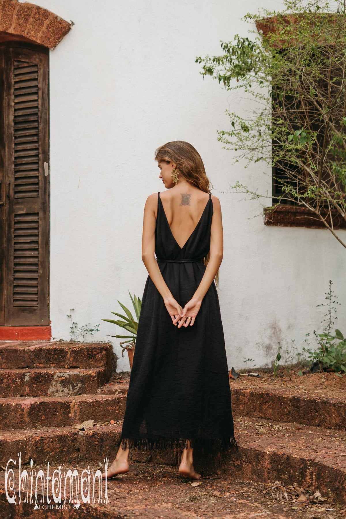 V-neck Maxi Dress / Black - ChintamaniAlchemi