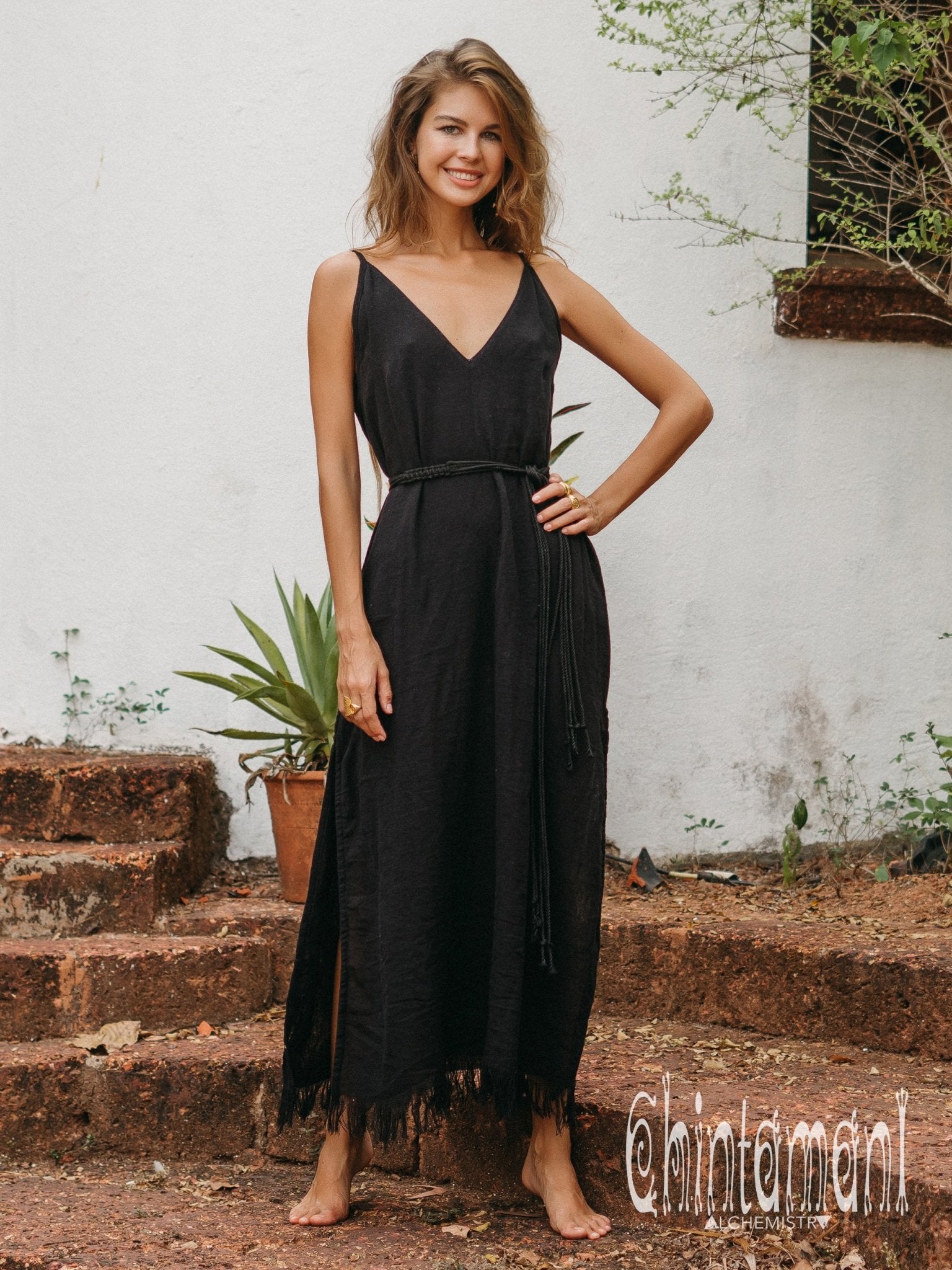 V-neck Maxi Dress / Black - ChintamaniAlchemi